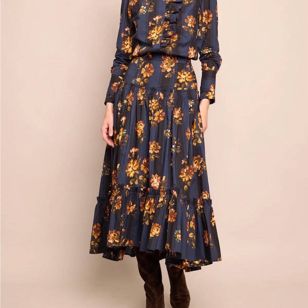 NWT Cara Cara Tisbury Skirt Amour Flora Navy USSize6